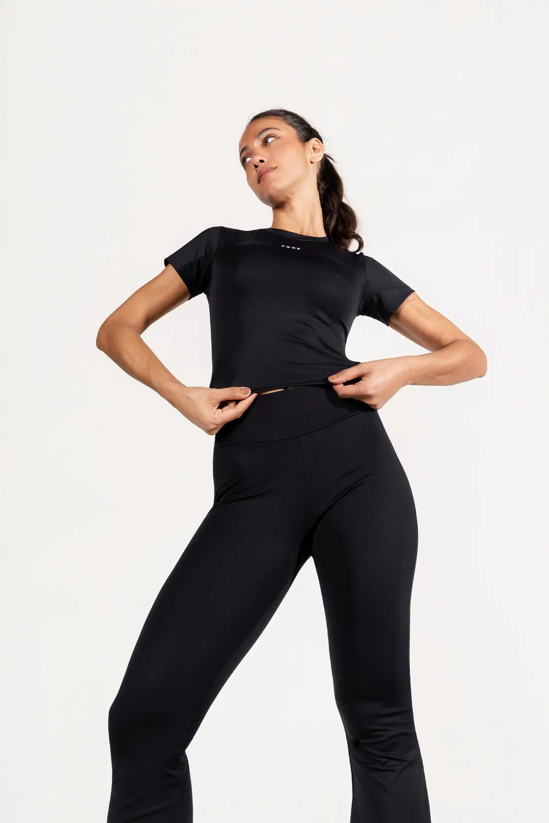 Camiseta Slim Tee - Preto camiseta dry fit feminina Preto Forz Fitwear preto 1