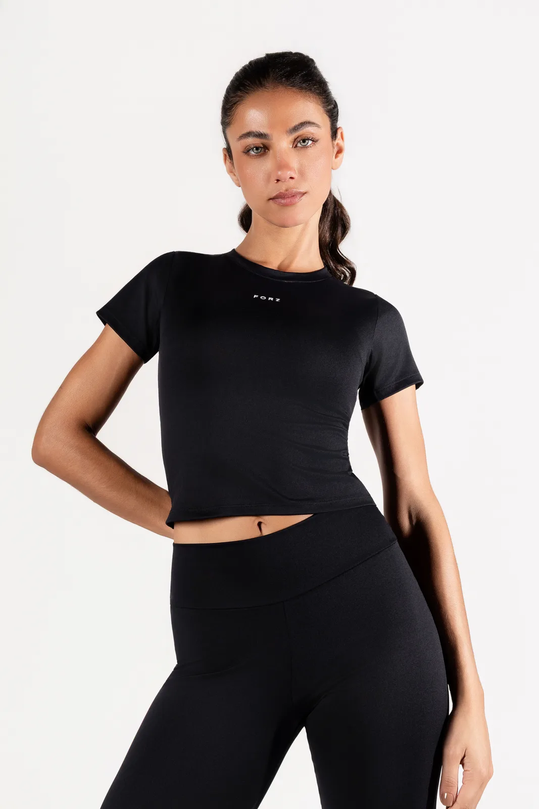 Camiseta Slim Tee - Preto