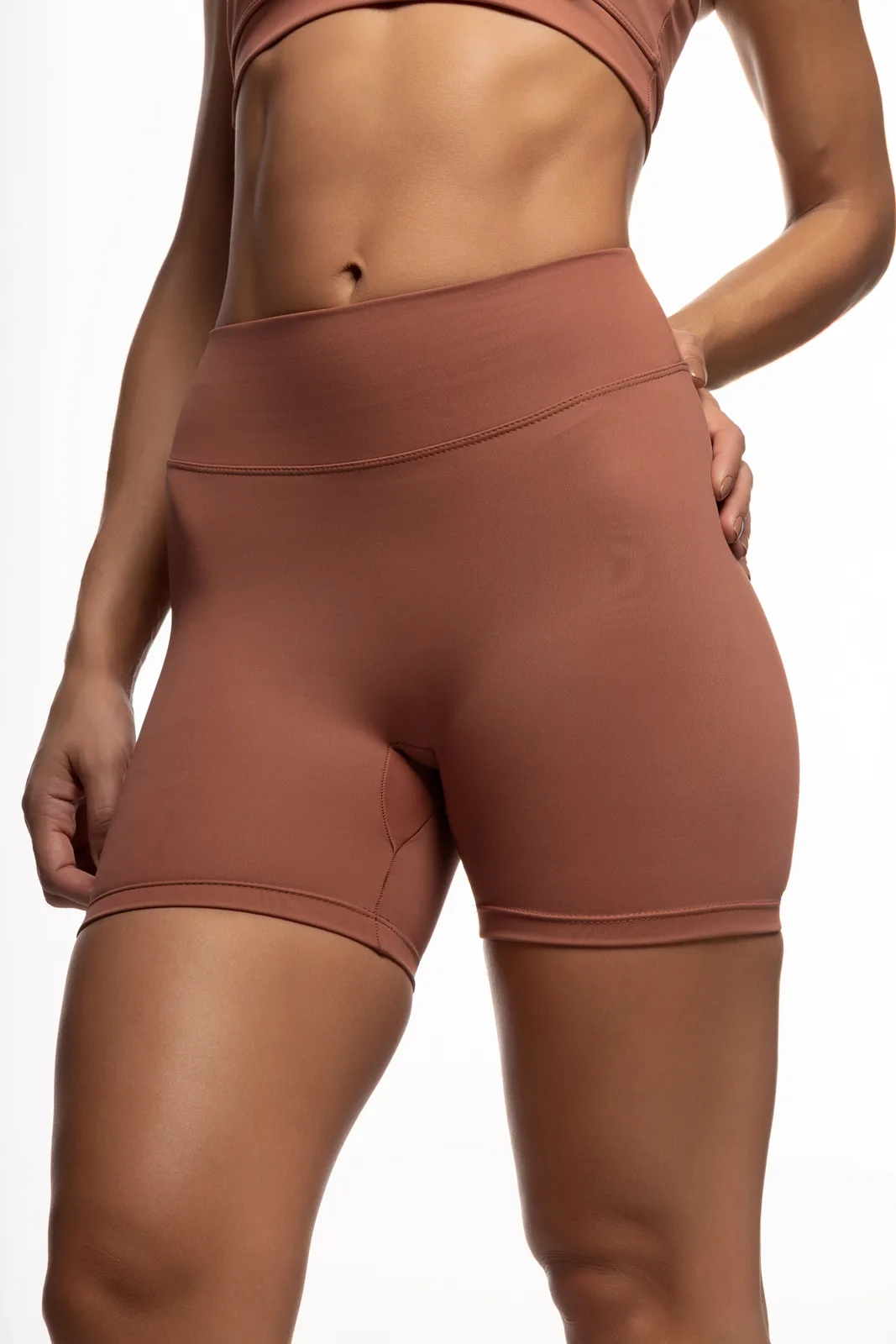 Bermuda Contorno em V - Bronze bermuda fitness feminina Bronze Forz Fitwear bronze 4
