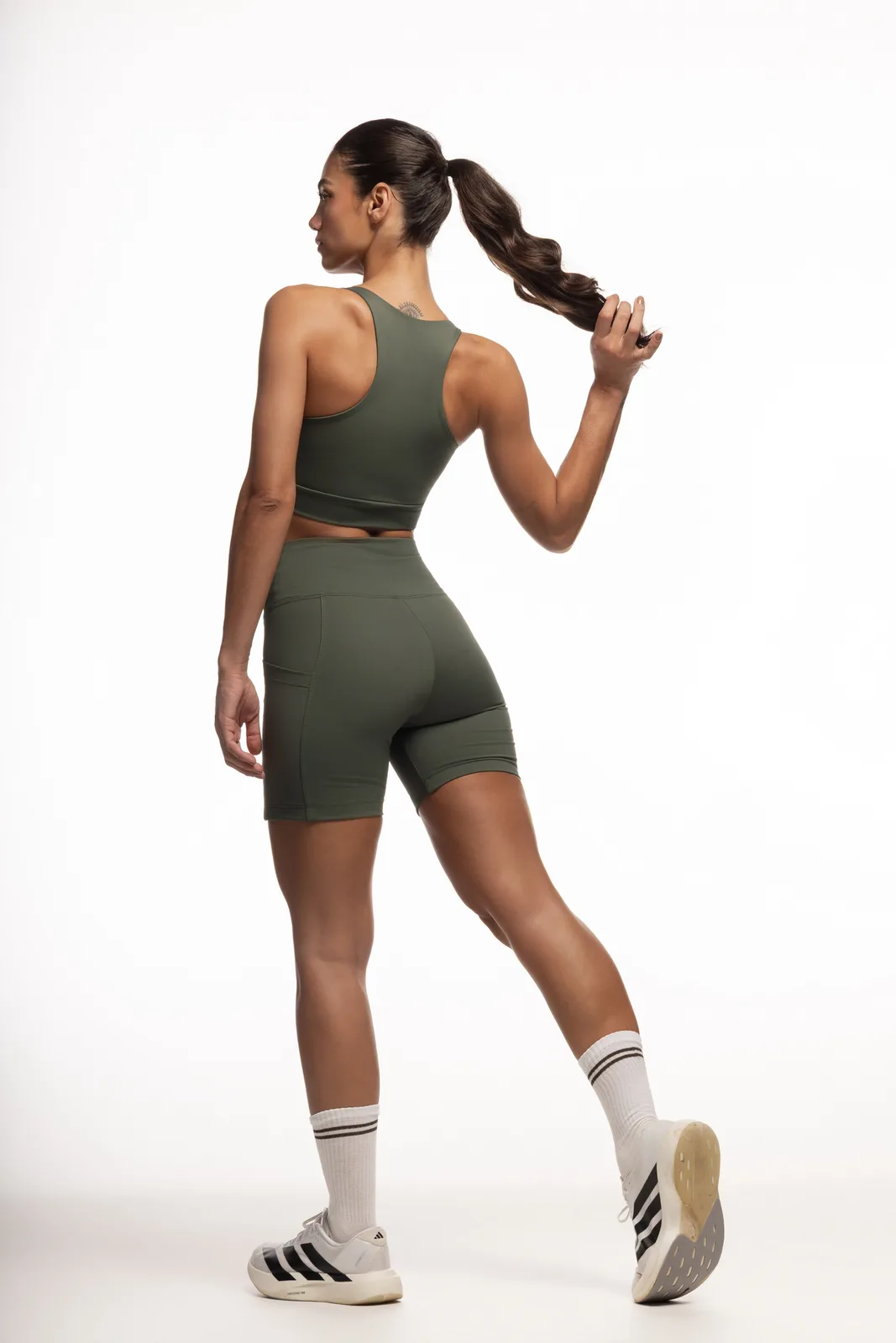 Top Costas Nadador - Verde Militar top fitness feminino Verde Militar Forz Fitwear verde militar 2
